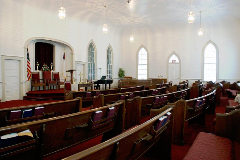 Baptist+church+sanctuary